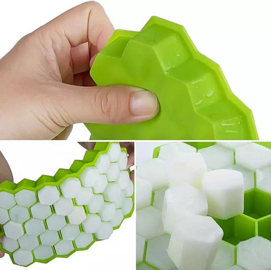 Buy 1 Get 1 Free 🎉Silicon Ice Cube Tray With Lid | 36-Cube Honeycomb Shape Ice Mold